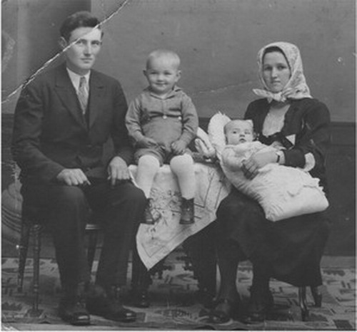 gal/Ahnengallerie/Mager Anton_Ballinger Maria_Kindern_2.jpg